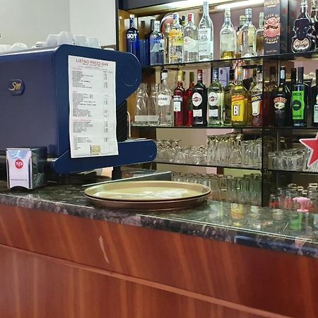 Hotel Eleonora Rimini Luaran gambar